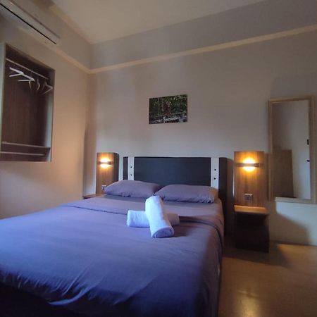 Step-In Lodge Kota Kinabalu Kültér fotó