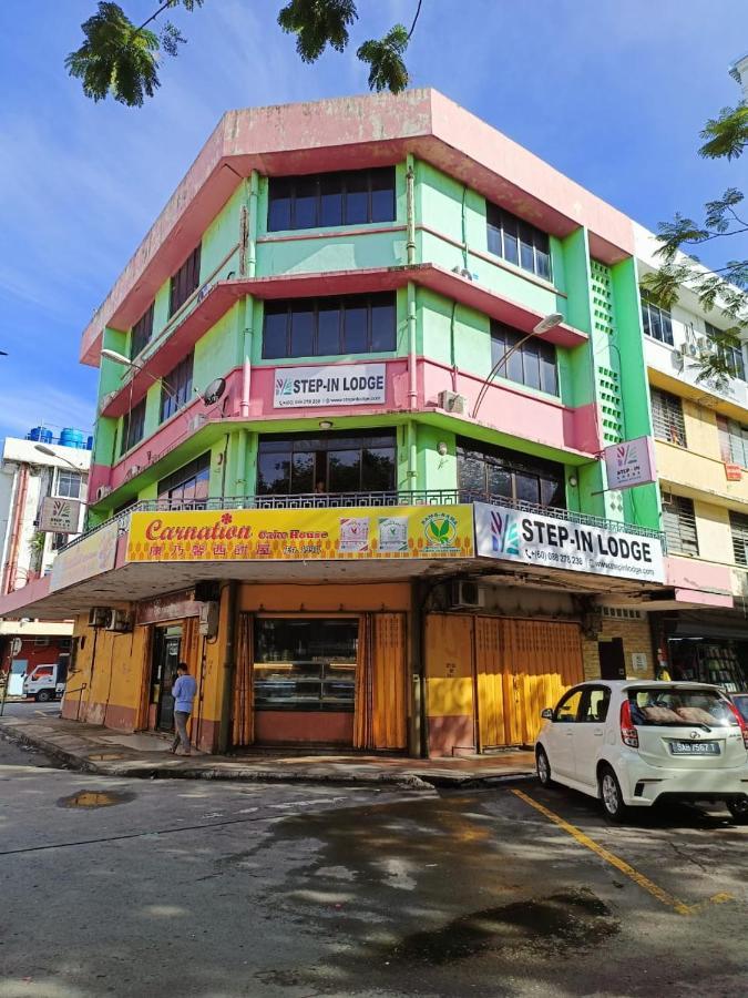 Step-In Lodge Kota Kinabalu Kültér fotó