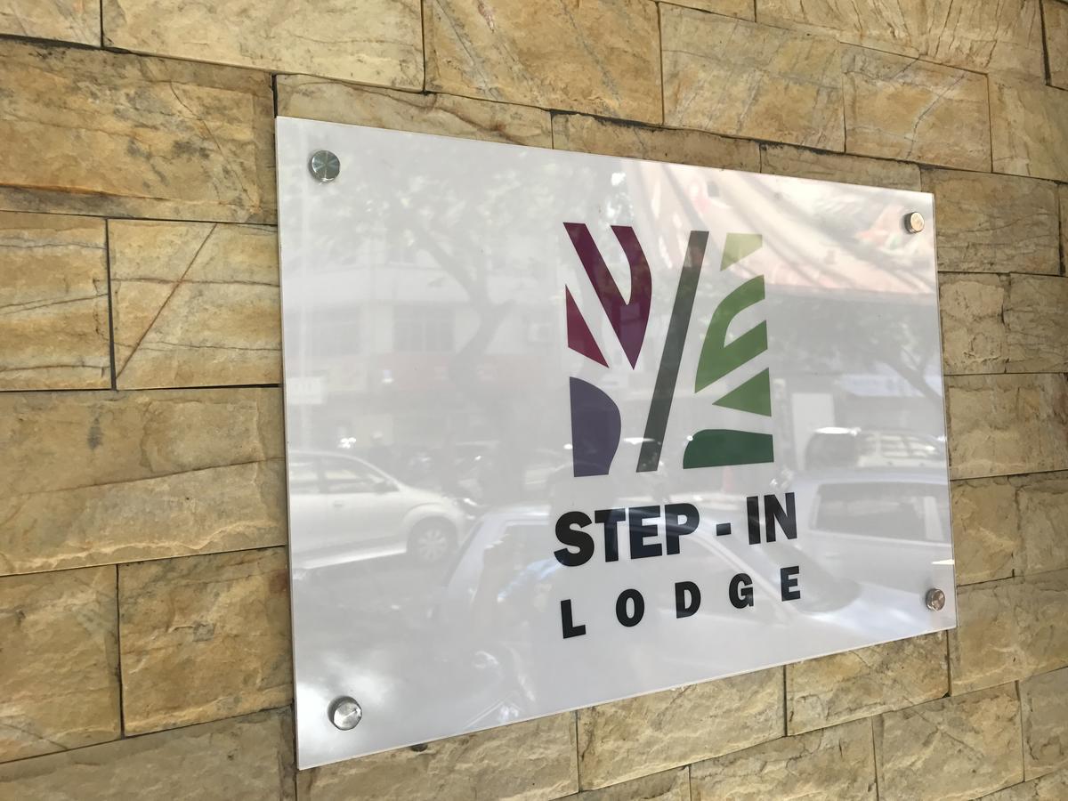 Step-In Lodge Kota Kinabalu Kültér fotó